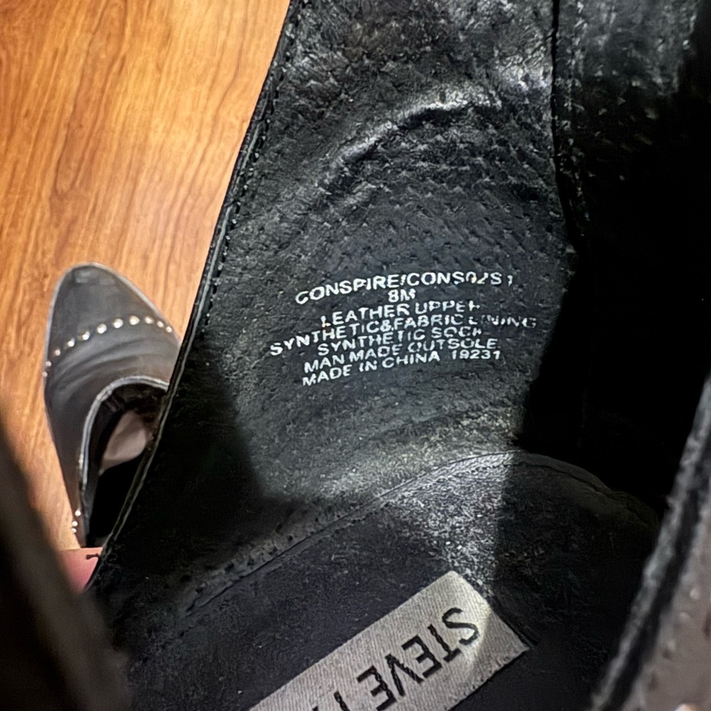 Steve Madden Black Leather sz 8 Ankle Boots